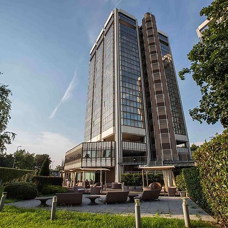 Best Western Plus The Hub Hotel Milano Eksteriør billede