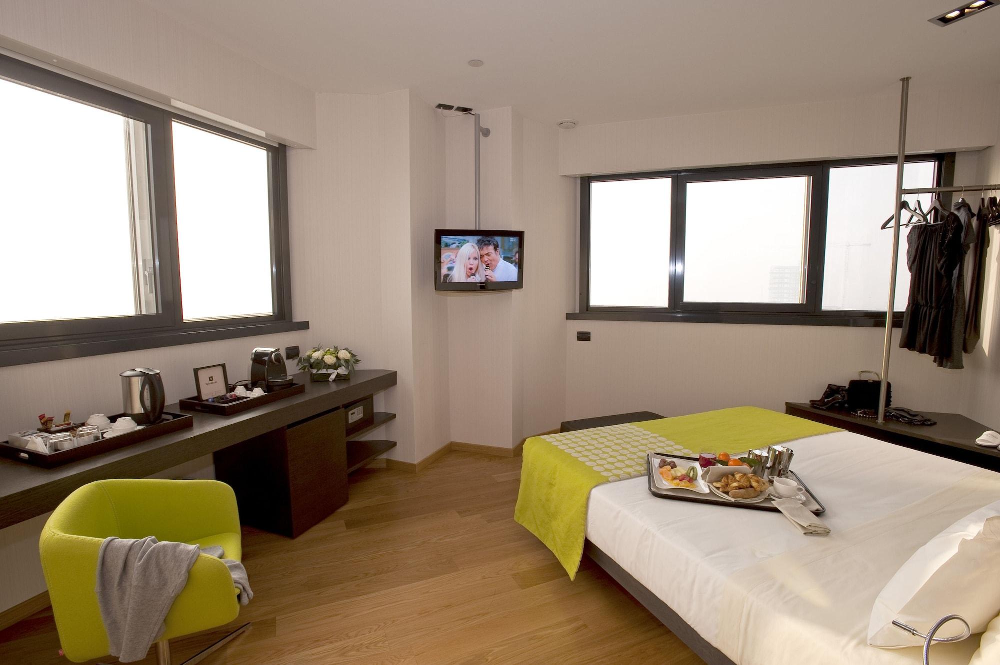 Best Western Plus The Hub Hotel Milano Eksteriør billede