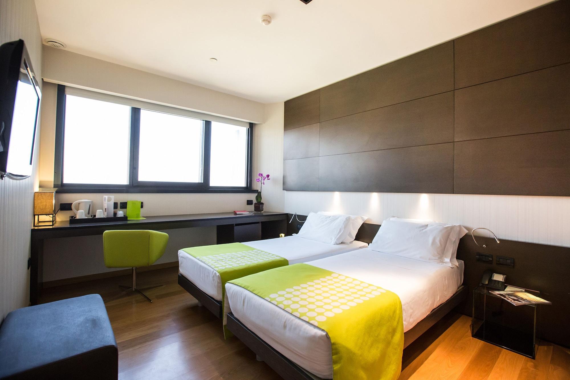 Best Western Plus The Hub Hotel Milano Eksteriør billede