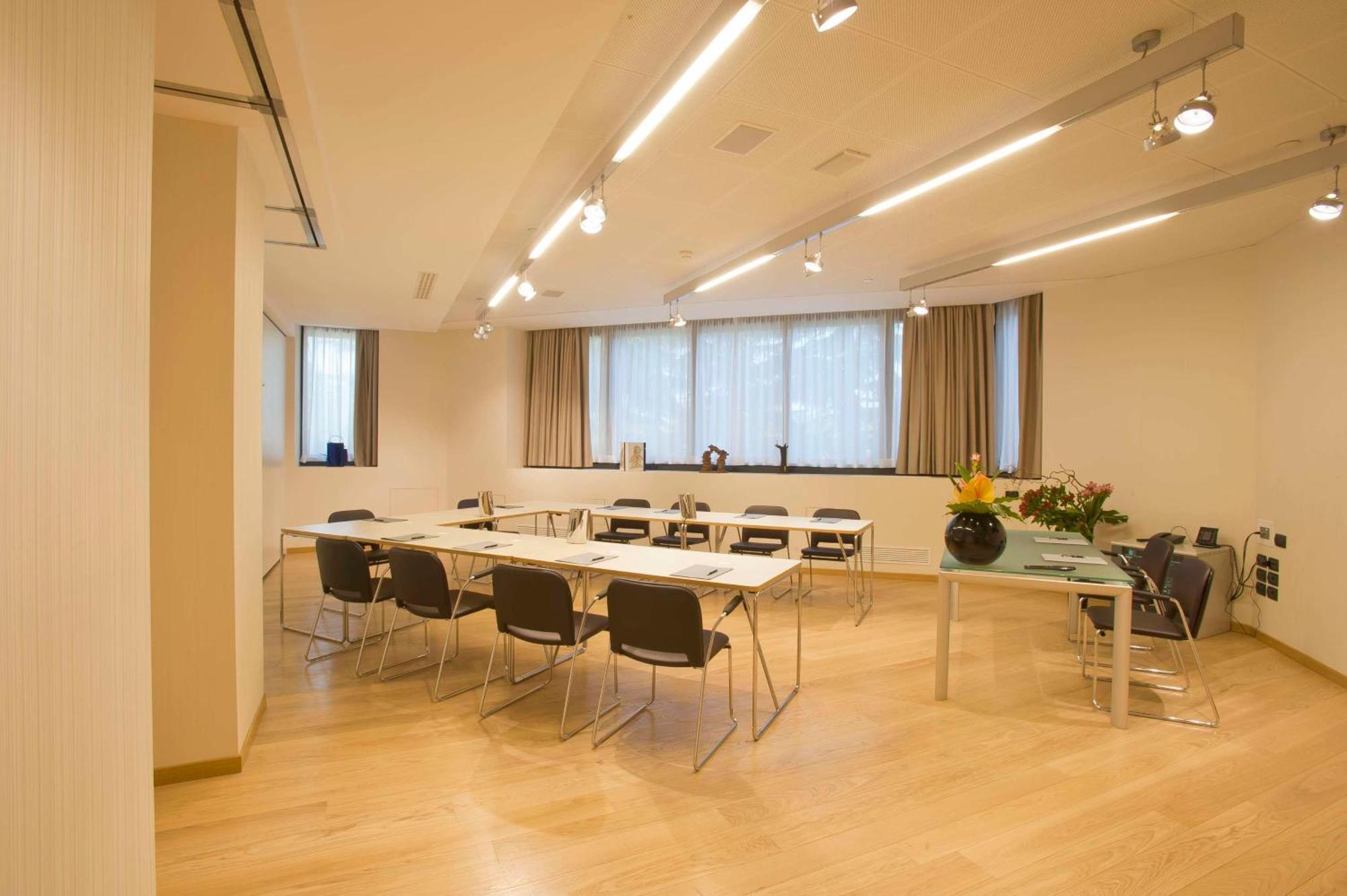 Best Western Plus The Hub Hotel Milano Eksteriør billede