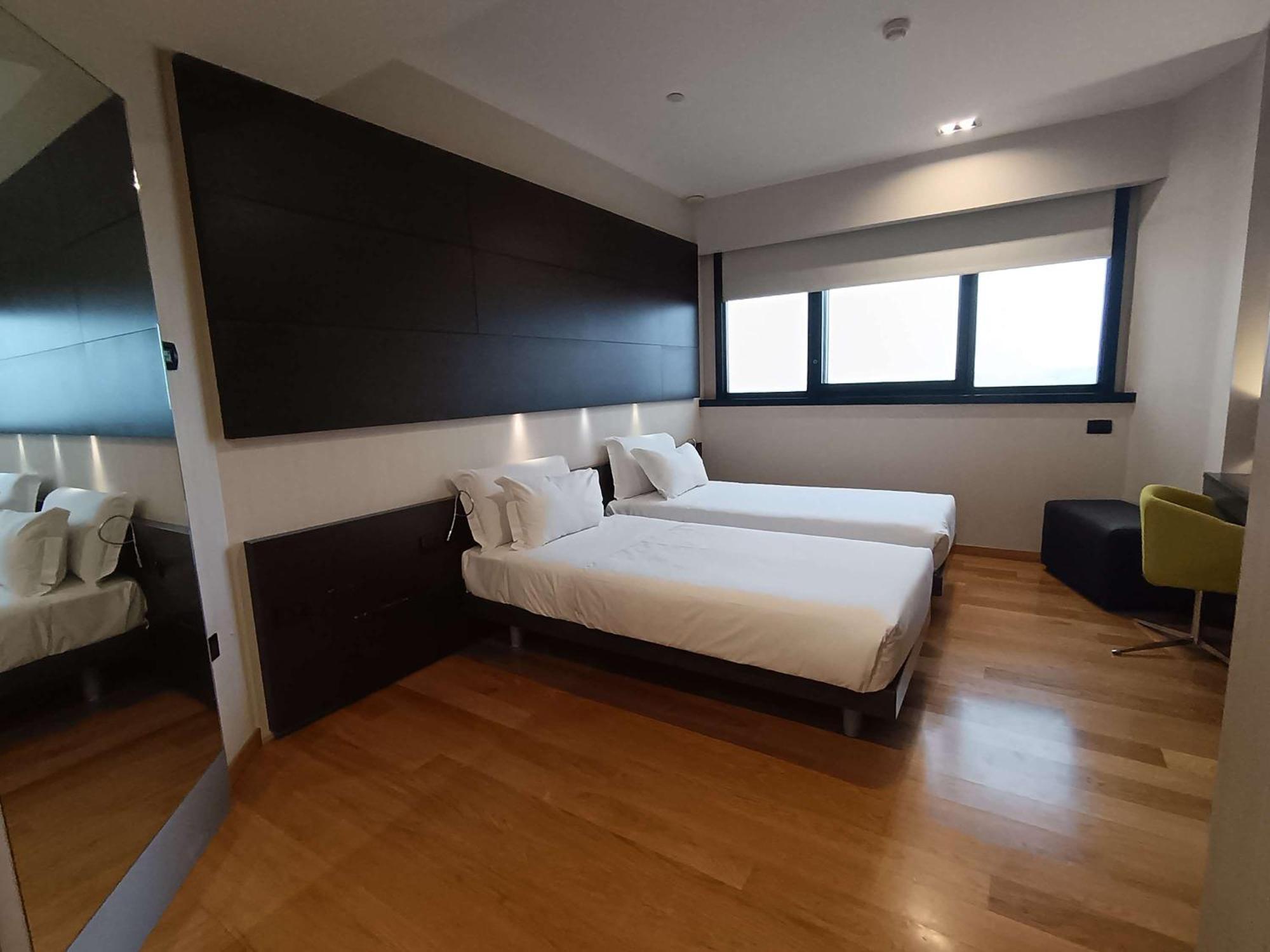 Best Western Plus The Hub Hotel Milano Eksteriør billede