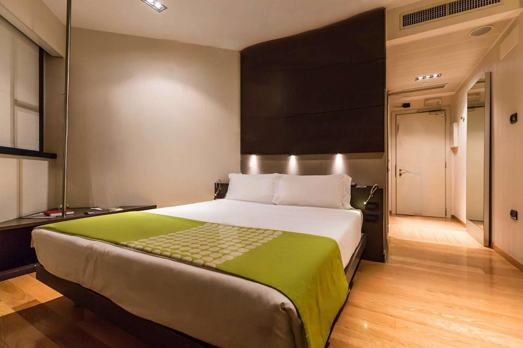 Best Western Plus The Hub Hotel Milano Eksteriør billede