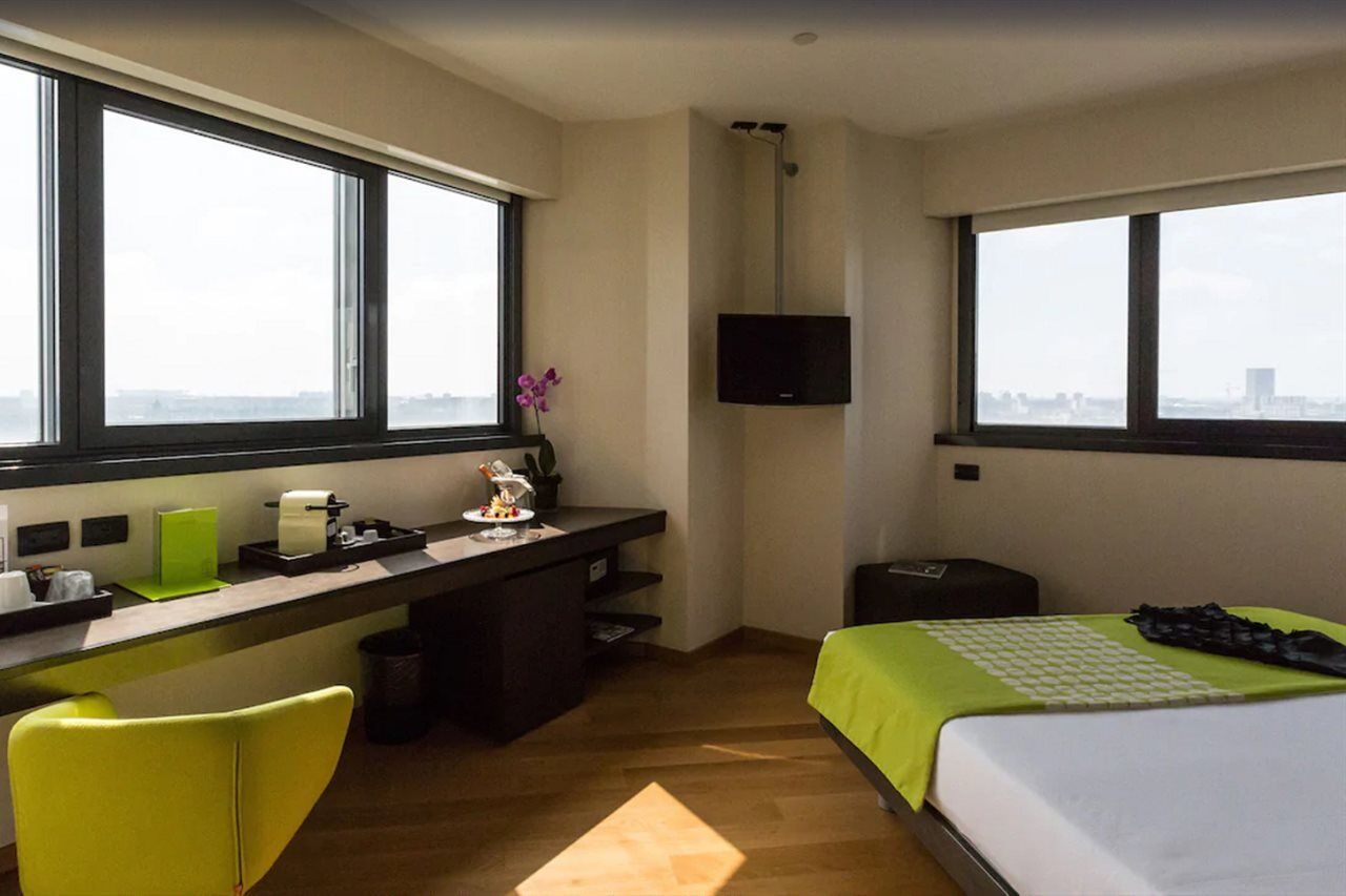 Best Western Plus The Hub Hotel Milano Eksteriør billede
